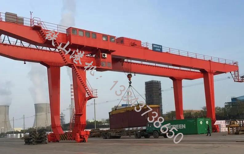 江蘇常州岸邊集裝箱起重機(jī)廠家起重機(jī)進(jìn)行檢查都是哪些內(nèi)容呢？